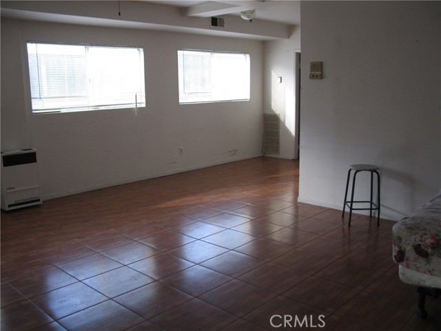 Detail Gallery Image 4 of 7 For 6100 S Fairfax Ave, Ladera Heights,  CA 90056 - – Beds | – Baths