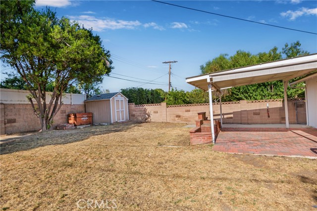 22151 Ingomar Street, Canoga Park CA: https://media.crmls.org/medias/336536c8-8f2b-4a6e-86a1-1937de530995.jpg