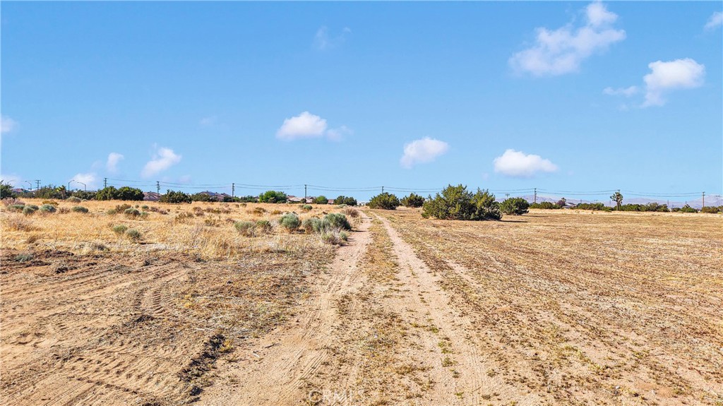 MLS #HD25117049 img 2