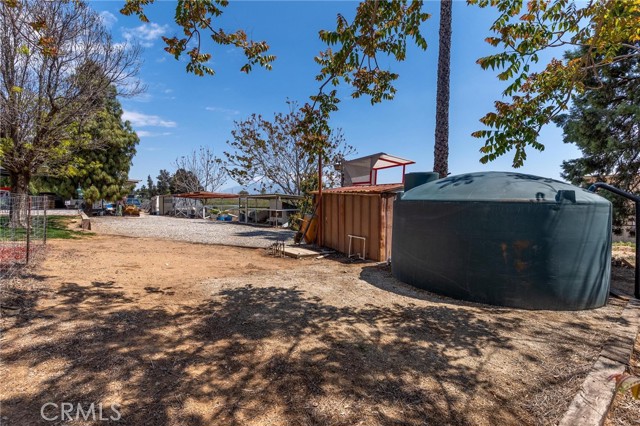 37701 Hesse Road, Cherry Valley CA: https://media.crmls.org/medias/33676605-b1d5-49b4-b9c1-ad910e6d4e1f.jpg