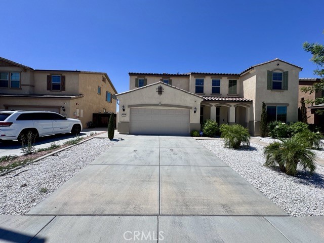 Detail Gallery Image 4 of 57 For 1065 Regala St, Perris,  CA 92571 - 5 Beds | 4 Baths