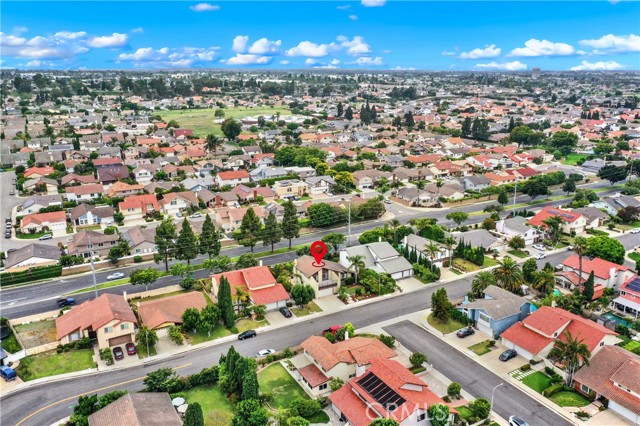 18417 Mount Kristina Street, Fountain Valley CA: https://media.crmls.org/medias/33682ea6-a8f2-4df3-b11b-4594c3422c17.jpg