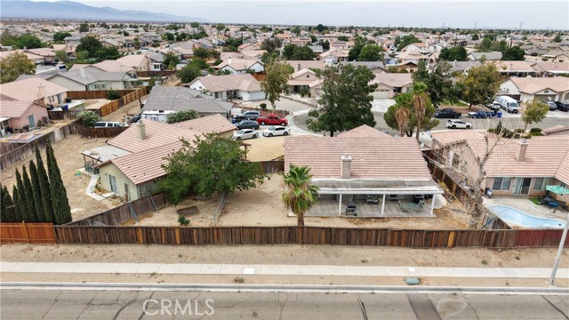 14445 Columbia Court, Adelanto CA: https://media.crmls.org/medias/3368683c-84ed-44be-bb7d-15a2c30e57cd.jpg