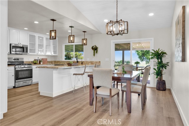 Detail Gallery Image 11 of 52 For 7080 Iverson, Paso Robles,  CA 93446 - 4 Beds | 2 Baths