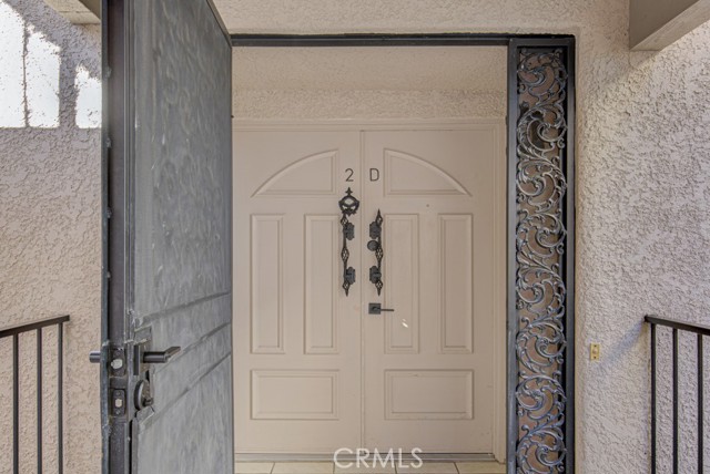 5499 Paseo Del Lago W, Laguna Woods CA: https://media.crmls.org/medias/3368f549-58f2-4241-a7df-900a28e69976.jpg