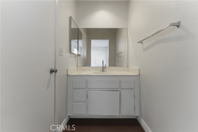 Detail Gallery Image 20 of 31 For 9200 Palm St #6,  Bellflower,  CA 90706 - 2 Beds | 2 Baths