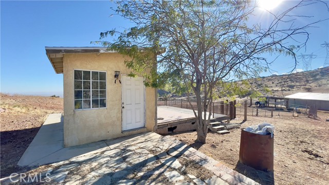 Detail Gallery Image 17 of 27 For 2215 Moonshadow Ranch Rd, Palmdale,  CA 93550 - 2 Beds | 1 Baths