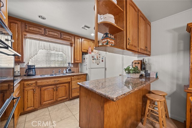 5430 Lemoran Avenue, Pico Rivera CA: https://media.crmls.org/medias/3369b882-2ffd-4722-af28-50daa5a5a18e.jpg