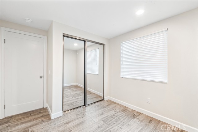 423 Joliet Avenue, Huntington Beach CA: https://media.crmls.org/medias/3369c3b6-34b8-42c6-ab42-db6f752f59df.jpg
