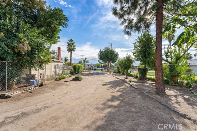 Detail Gallery Image 24 of 45 For 352 E 16th, San Bernardino,  CA 92404 - 2 Beds | 1 Baths