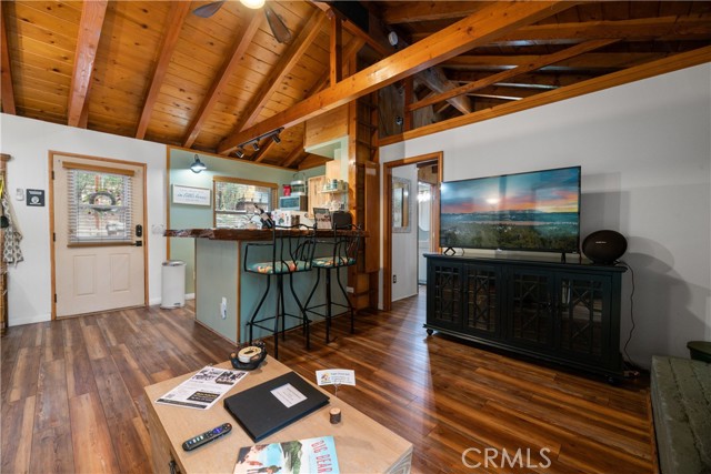 Detail Gallery Image 7 of 20 For 42955 Encino, Big Bear Lake,  CA 92315 - 1 Beds | 1 Baths