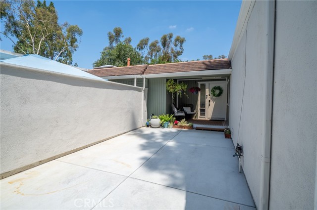 Detail Gallery Image 40 of 44 For 22215 Caminito Vino, Laguna Hills,  CA 92653 - 2 Beds | 1/1 Baths