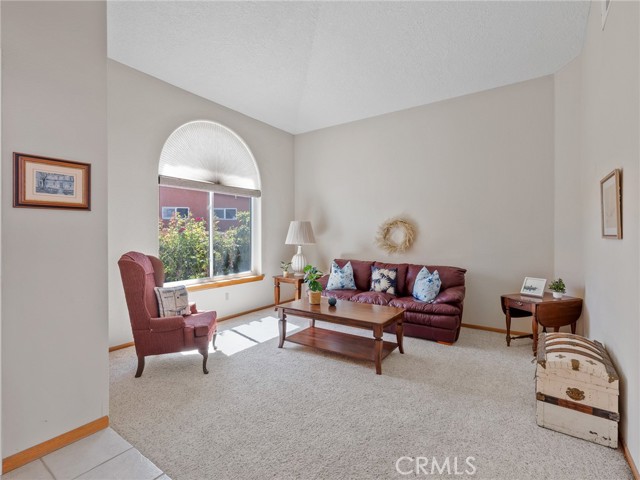 14526 Galleon Lane, Helendale CA: https://media.crmls.org/medias/337022c8-d947-4925-a918-cdbad655a968.jpg