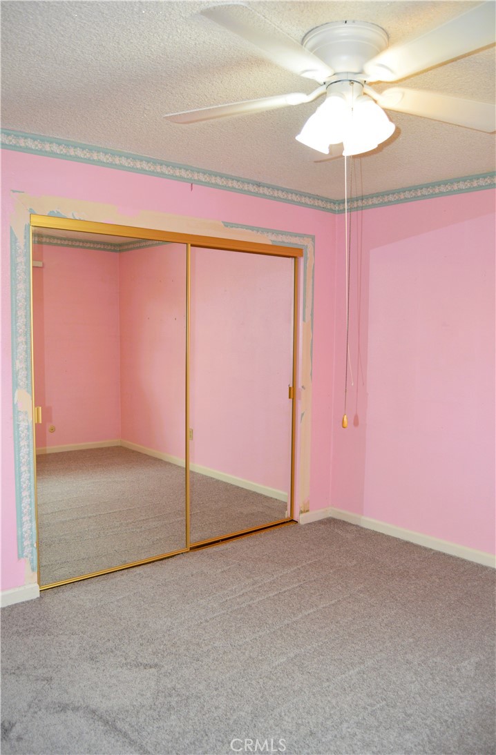 https://media.crmls.org/medias/33702b98-519b-4dfc-b536-53f4ce2c8d62.jpg?preset=X-Large