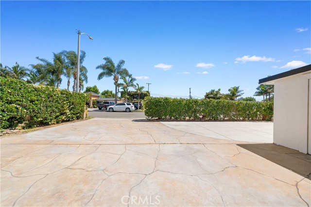 Detail Gallery Image 35 of 36 For 12391 Beck Ave, Garden Grove,  CA 92840 - 4 Beds | 3 Baths