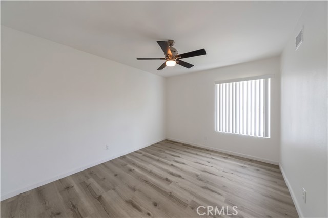7301 Darnoch Way, West Hills CA: https://media.crmls.org/medias/33705722-5527-49f0-9f89-8c621ff9eba9.jpg