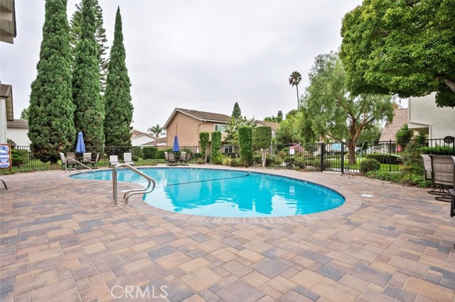 Association pool