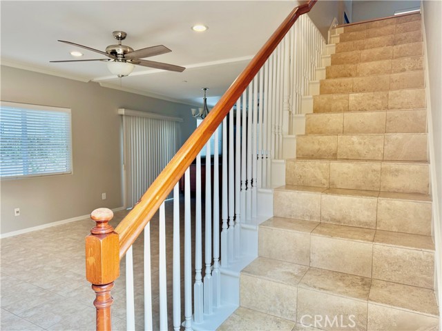 Detail Gallery Image 9 of 27 For 2219 Grant Ave #C,  Redondo Beach,  CA 90278 - 3 Beds | 2/1 Baths