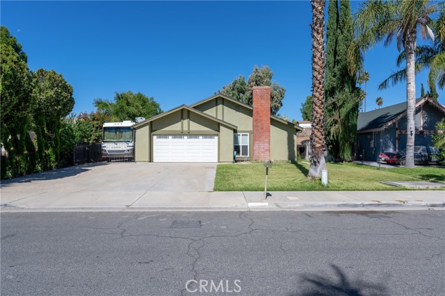 11177 Cameron Dr, Riverside, CA 92505