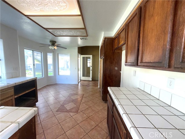 Detail Gallery Image 6 of 12 For 22500 Greenwich Ct, Moreno Valley,  CA 92553 - 4 Beds | 3/1 Baths