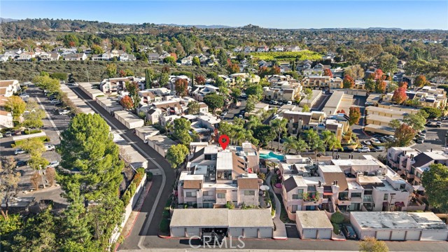 25761 Le Parc, Lake Forest CA: https://media.crmls.org/medias/33710702-8ac2-4e96-9635-b440e1df4cf1.jpg