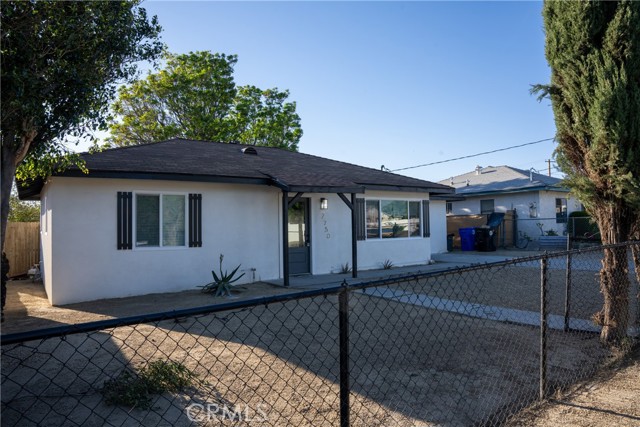 Detail Gallery Image 4 of 64 For 2750 June, San Bernardino,  CA 92407 - 2 Beds | 1 Baths