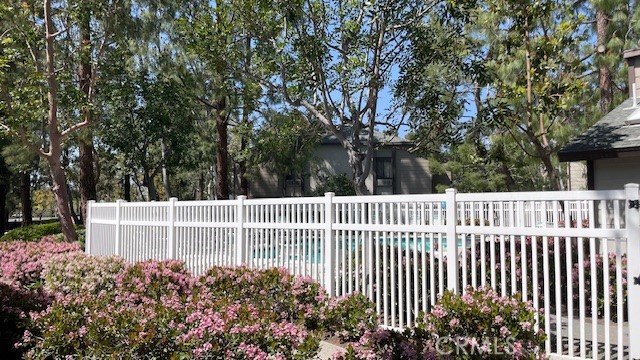 Detail Gallery Image 7 of 8 For 20702 El Toro Rd #325,  Lake Forest,  CA 92630 - 1 Beds | 1 Baths