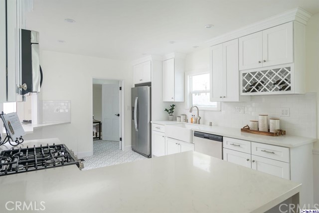2 Bed Home for Sale in Toluca Lake, California