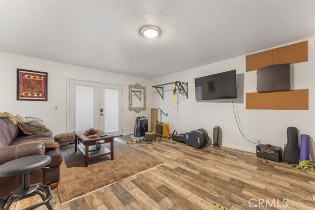 Detail Gallery Image 34 of 53 For 3410 Scenic Dr, Redding,  CA 96001 - 3 Beds | 3 Baths