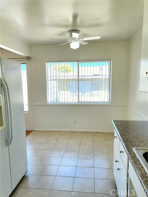 2616 Gates Avenue, Redondo Beach CA: https://media.crmls.org/medias/3374faf7-205f-4b21-84ee-b6381e7c2ce9.jpg