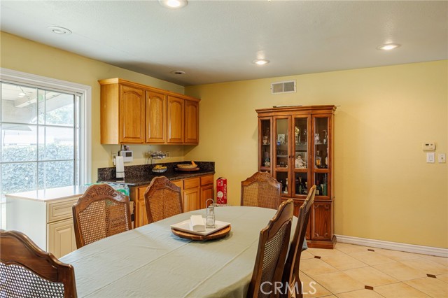 Detail Gallery Image 5 of 21 For 10438 Victoria Ave, Whittier,  CA 90604 - 3 Beds | 2 Baths