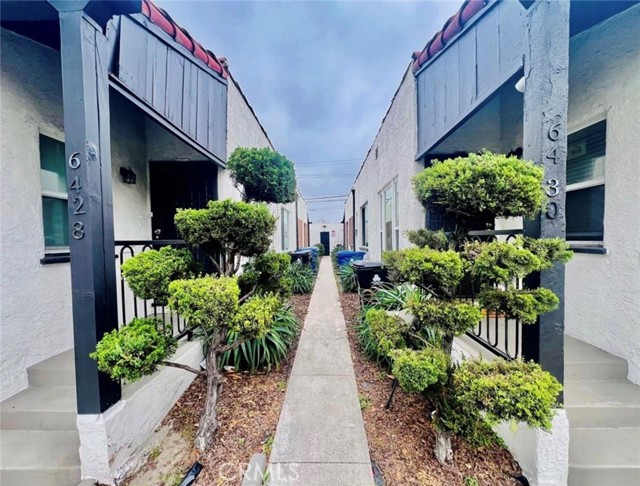 Detail Gallery Image 4 of 12 For 6428 S Van Ness Ave, Los Angeles,  CA 90047 - – Beds | – Baths