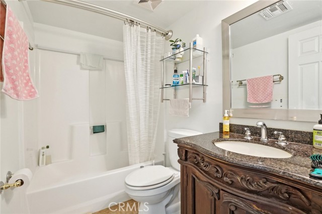 Detail Gallery Image 13 of 30 For 329 N Kathryn, Anaheim,  CA 92801 - 6 Beds | 3/1 Baths