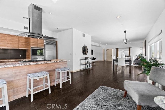 Detail Gallery Image 10 of 49 For 3119 via Dolce #107,  Marina Del Rey,  CA 90292 - 3 Beds | 2 Baths