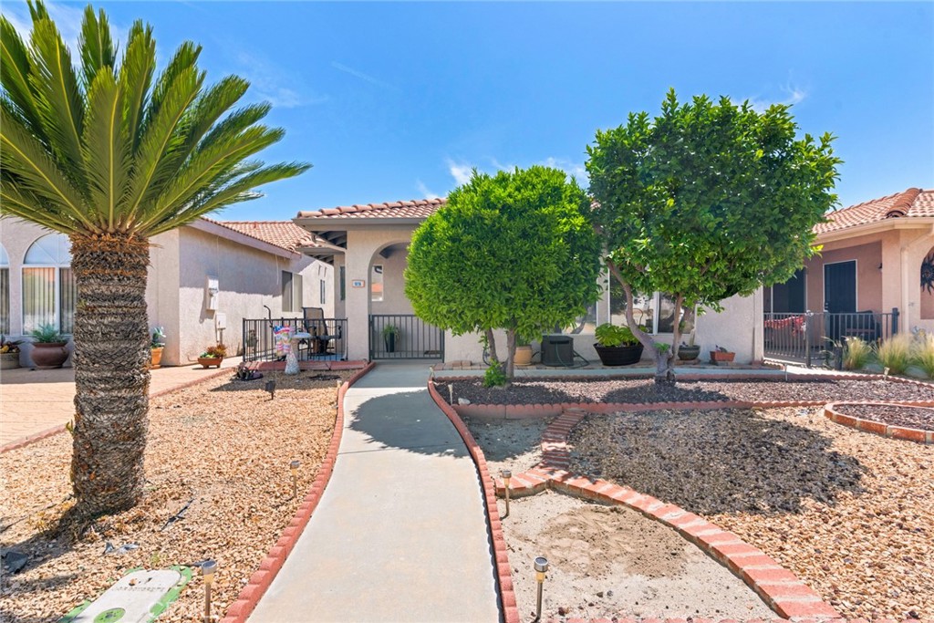 1076 Encanto Drive