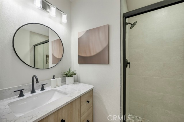 Detail Gallery Image 21 of 34 For 14222 Raintree Rd, Tustin,  CA 92780 - 3 Beds | 2 Baths