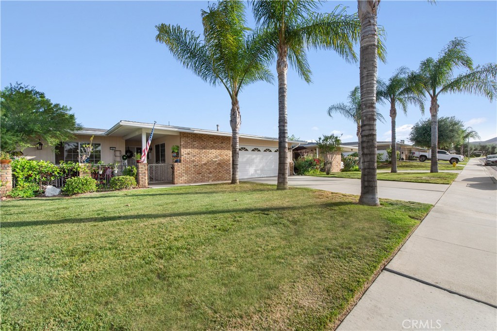 25811 Cherry Hills Boulevard