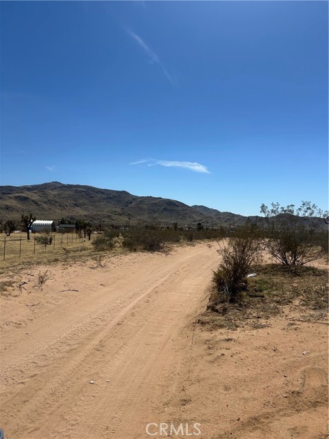 0 Fairview Valley Road, Apple Valley CA: https://media.crmls.org/medias/337b192c-f9b4-4ded-b371-9f1d8e5f9e3d.jpg
