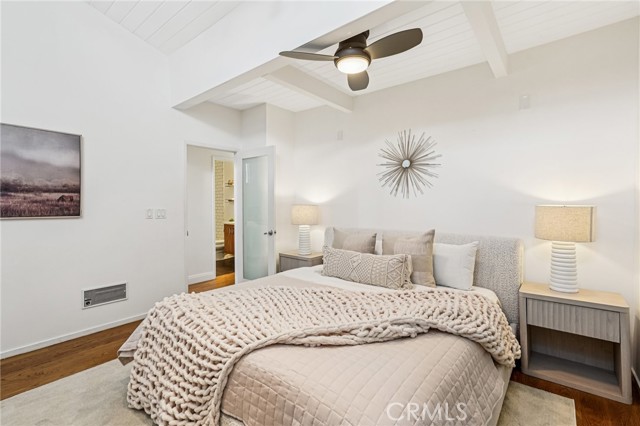 Detail Gallery Image 14 of 31 For 3101 5th St #3,  Santa Monica,  CA 90405 - 2 Beds | 1/1 Baths