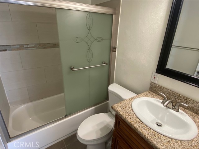 Detail Gallery Image 20 of 21 For 19137 Pleasantdale, Canyon Country,  CA 91351 - 4 Beds | 2 Baths