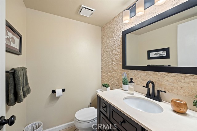 Detail Gallery Image 21 of 45 For 345 S Monte Vista, La Habra,  CA 90631 - 2 Beds | 3 Baths