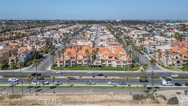 Detail Gallery Image 23 of 47 For 2000 Pacific Coast Hwy #203,  Huntington Beach,  CA 92648 - 1 Beds | 1 Baths