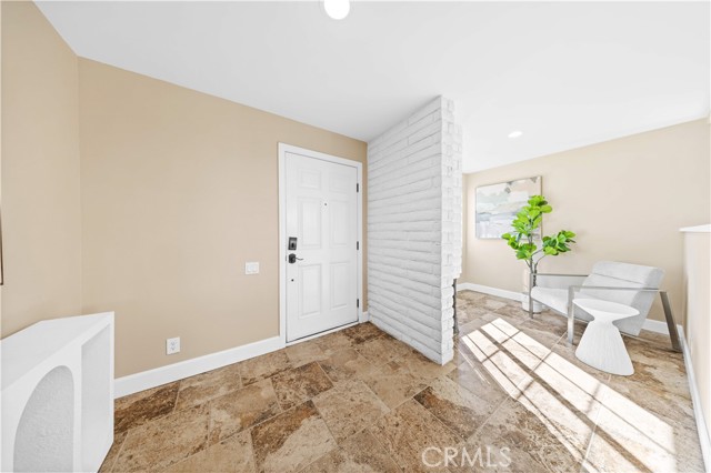 Detail Gallery Image 11 of 70 For 22351 Prairie Road, Lake Forest,  CA 92630 - 5 Beds | 2/1 Baths