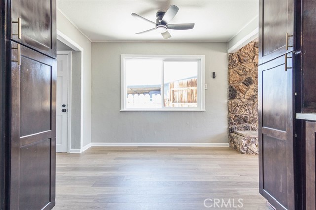 35277 Walnut Street, Barstow CA: https://media.crmls.org/medias/3380c73d-3ace-40b3-8275-646856153f40.jpg