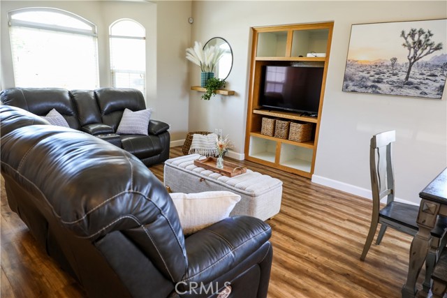 1639 La Selva Ave, Grover Beach CA: https://media.crmls.org/medias/33812044-22ed-439c-973b-aa3960d40e3a.jpg