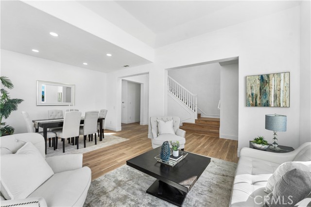 Detail Gallery Image 13 of 69 For 37920 Pisces Cir, Palmdale,  CA 93552 - 5 Beds | 4 Baths