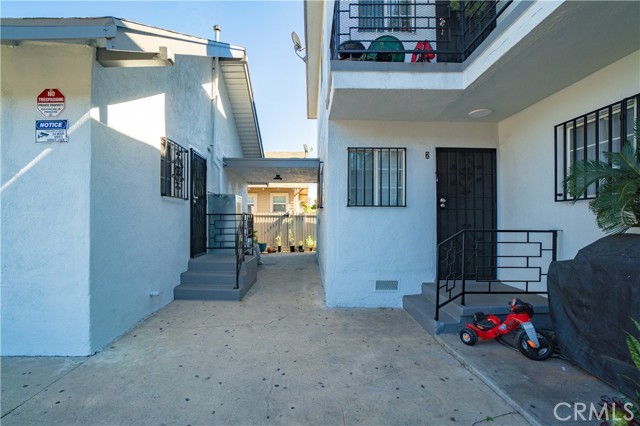 Detail Gallery Image 7 of 56 For 340 W 62nd St, Los Angeles,  CA 90003 - – Beds | – Baths