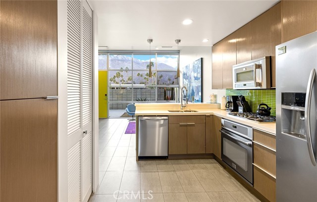 Detail Gallery Image 12 of 26 For 100 N Cerritos Dr #5,  Palm Springs,  CA 92262 - 1 Beds | 1 Baths