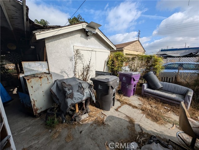 1735 Cameron Street, Long Beach, California 90810, 2 Bedrooms Bedrooms, ,1 BathroomBathrooms,Single Family Residence,For Sale,Cameron,CV25035604