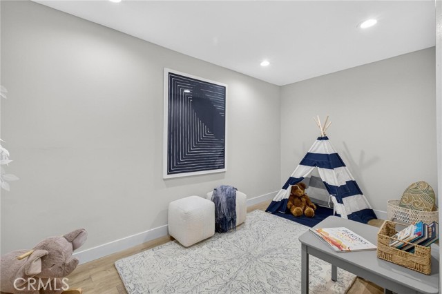 Detail Gallery Image 47 of 61 For 221 via Los Miradores, Redondo Beach,  CA 90277 - 4 Beds | 3/1 Baths